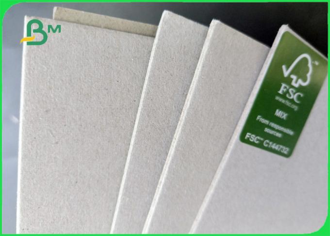 Cartone grigio Gris 1.5mm/1.7mm/1.9mm di buona resistenza all'umidità di larghezza 70*100mm