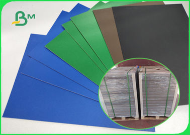Blu/verde/rosso/nero ha laccato il cartone solido 1.5mm 72 * 102cm