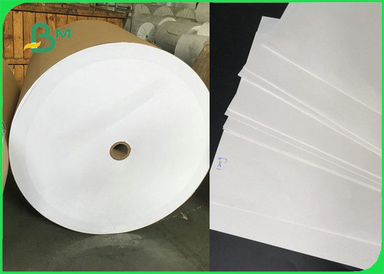 Carta kraft Bianca di colore del commestibile del vergine di 100% per il pacchetto 60gsm della farina a 120gsm
