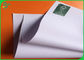 Larghezza bianca su ordinazione del rotolo 75GSM 570MM della carta di Woodfree per la fabbricazione dei libri di scuola