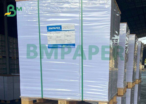 pubblicità ricoprente leggera bianca della rivista stampata 756mm della carta di 64gsm LWC