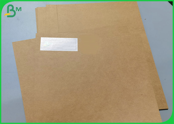 Strato non rivestito spesso del cartone del mestiere del vergine 135g 300g Brown per il contenitore di imballaggio