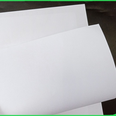 Spessore 60 gsm - 120 gsm Biancore elevato104% Carta offset per libri scolastici