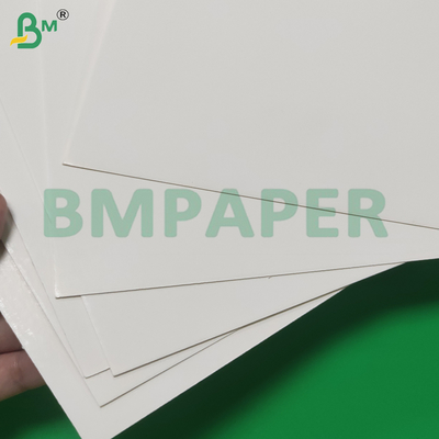 Fogli di cartoncino bianco liscio FBB da 215GSM, buon effetto di stampa
