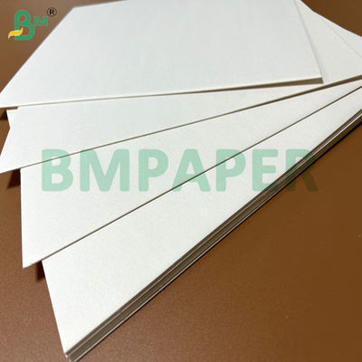 1.5 mm 1.6 mm Materiale vergine Carta assorbente bianca per monoposto alberghiero 70 x 100 cm