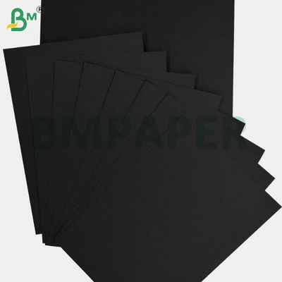 180 gm 230 gm Carta nera per etichette di abbigliamento Buona rigidità 70 x 100 cm