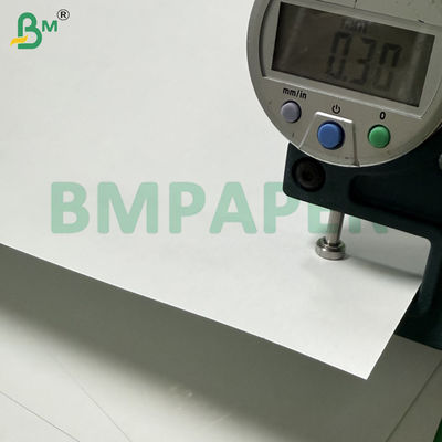 300 grammi 0,3 mm Carta nera per la creazione di carte da gioco 216 x 279 mm