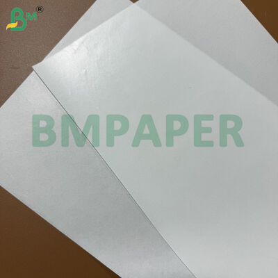 40 grammi di carta kraft bianca + 10 grammi di carta di zucchero rivestita con una facciata di PE, di grado alimentare.