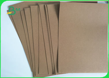 Rollo di cartone Kraft Liner non sbiancato da 126 g a 440 g di colore marrone