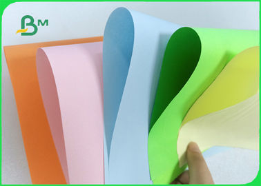60 70 80gm Carta senza legno / carta offset crema o altro altro colore in rotoli