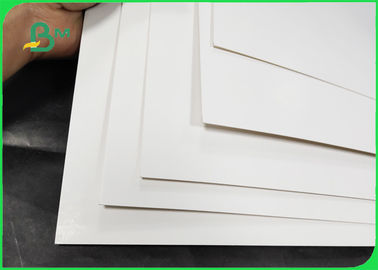 230 - 350 gm Cartone pieghevole / Carta rivestita C1S 645 * 920 mm