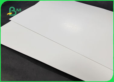 230 - 350 gm Cartone pieghevole / Carta rivestita C1S 645 * 920 mm