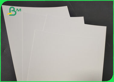 230 g 300 g Rollo di carta di avorio bianco per la buona stampa dei cartoni