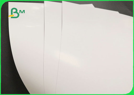 115gsm 128gsm Couche ricoperto lucido Brillo per stampe 720 x 1020mm della rivista