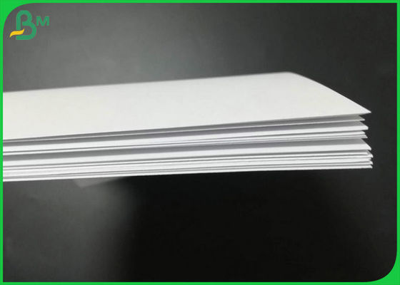 Alto spessore Woodfree di disegno non rivestito 200g di carta 300g con grande Eveness