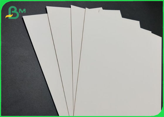 Carta d' avorio FBB rivestita in polpa vergine 305g / 345g Offset Printing