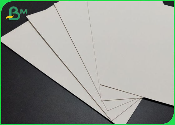 Carta d' avorio FBB rivestita in polpa vergine 305g / 345g Offset Printing