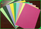 230gsm approvato FSC 250gsm ha colorato lo strato di carta con la stalla di stampa a colori